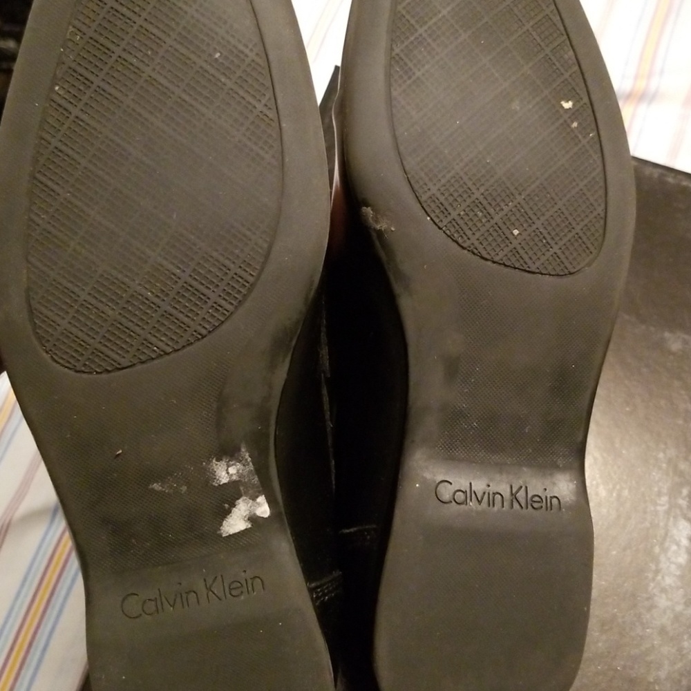 Shoes - Picture 4 of 4